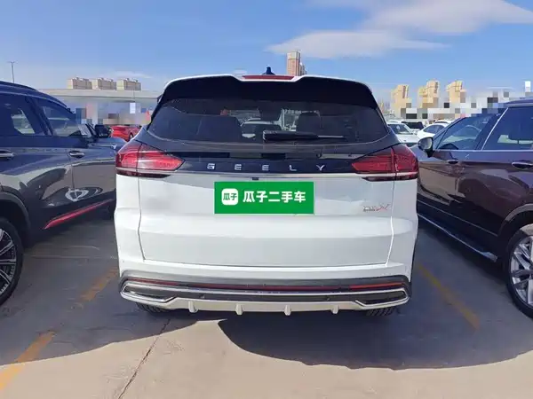 Geely Boyue 2022