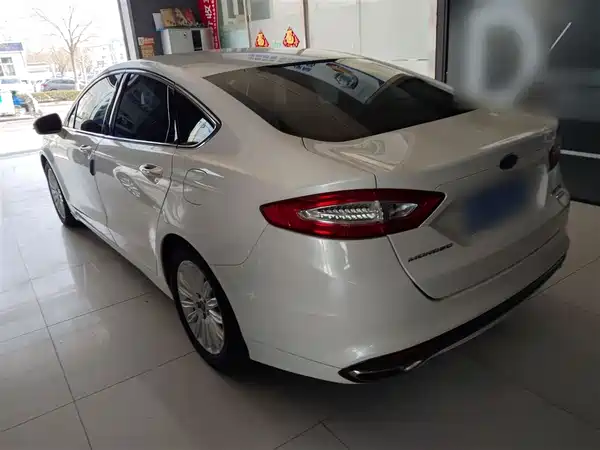 Ford Mondeo 2013
