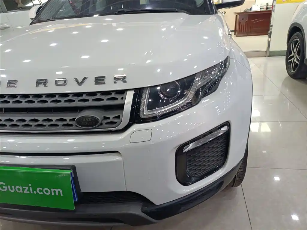 Land Rover Range Rover Evoque 2018 — фото 3