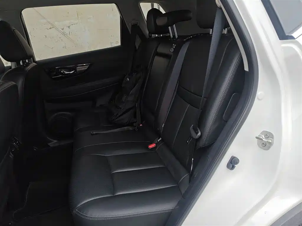 Nissan X-Trail 2020 — фото 13