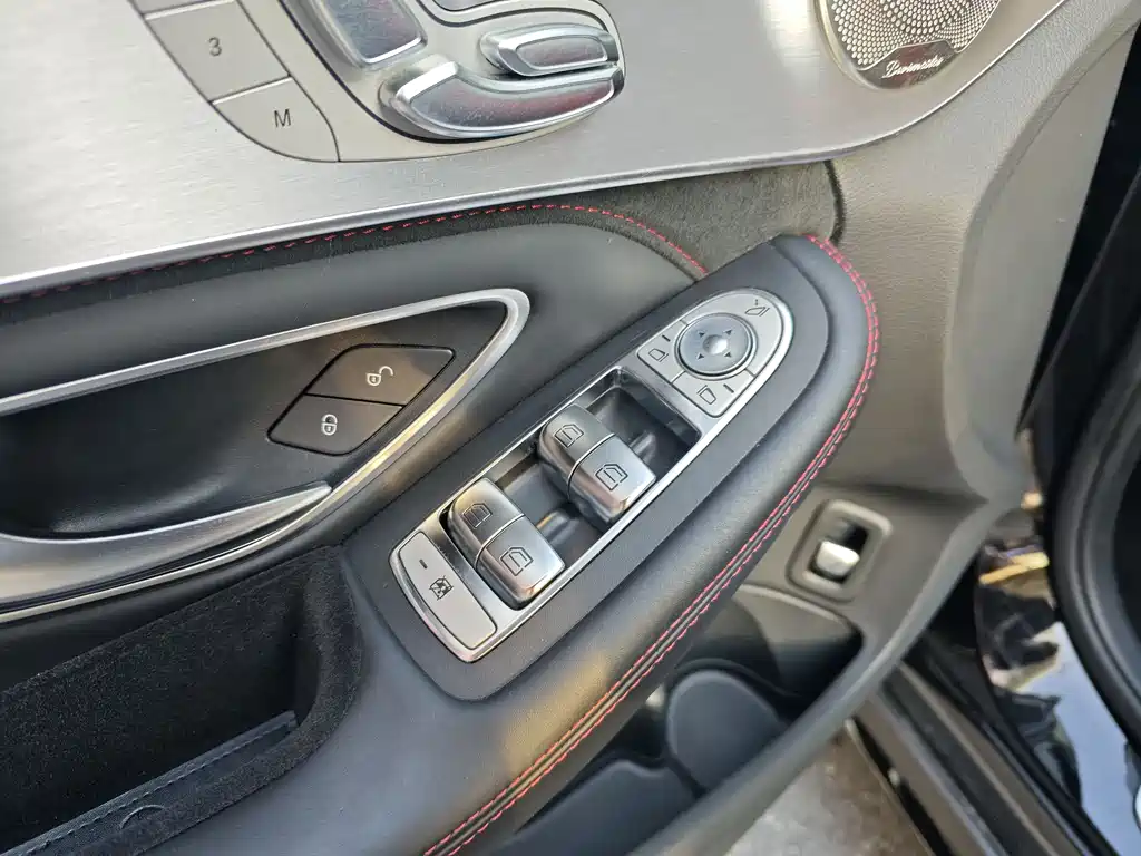 Mercedes-Benz C-Class AMG 2022 — фото 20