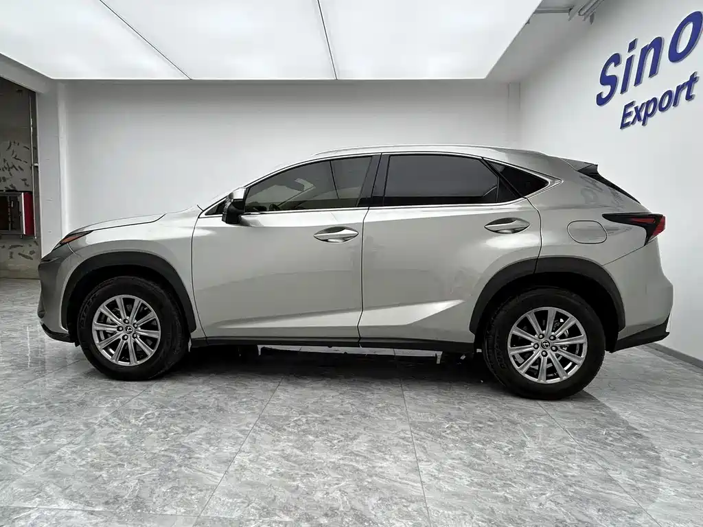 Lexus NX 2021 — фото 5