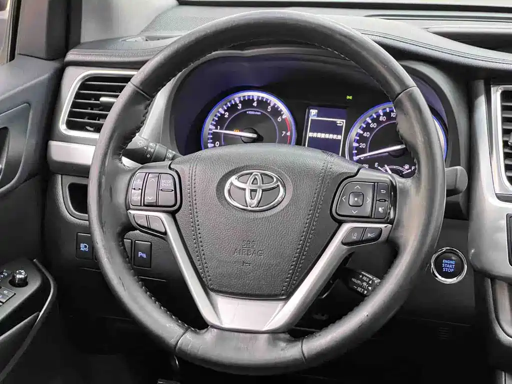 Toyota Highlander 2020 — фото 21