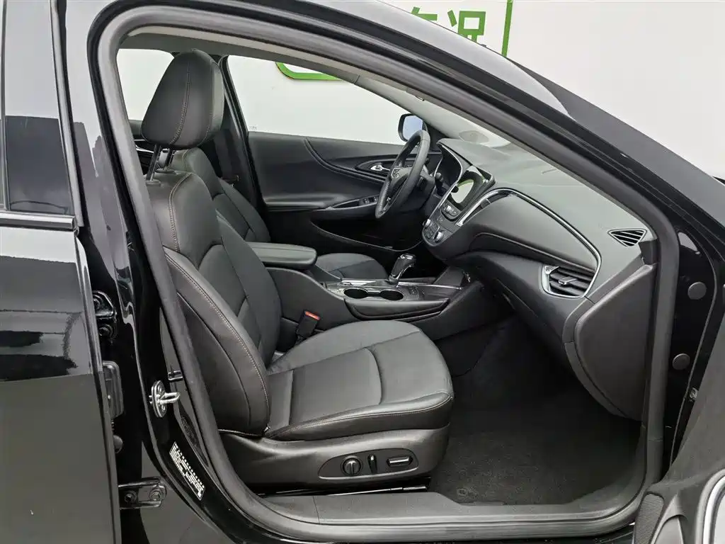 Chevrolet Malibu XL 2020 — фото 23