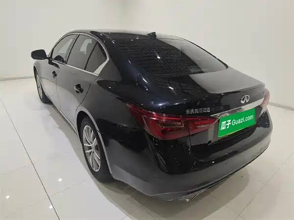 Infiniti Q50L 2018