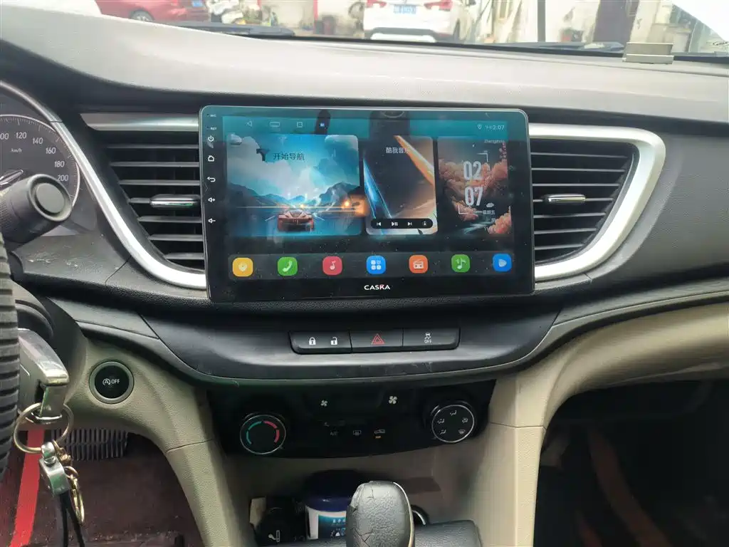 Buick Excelle 2017 — фото 13