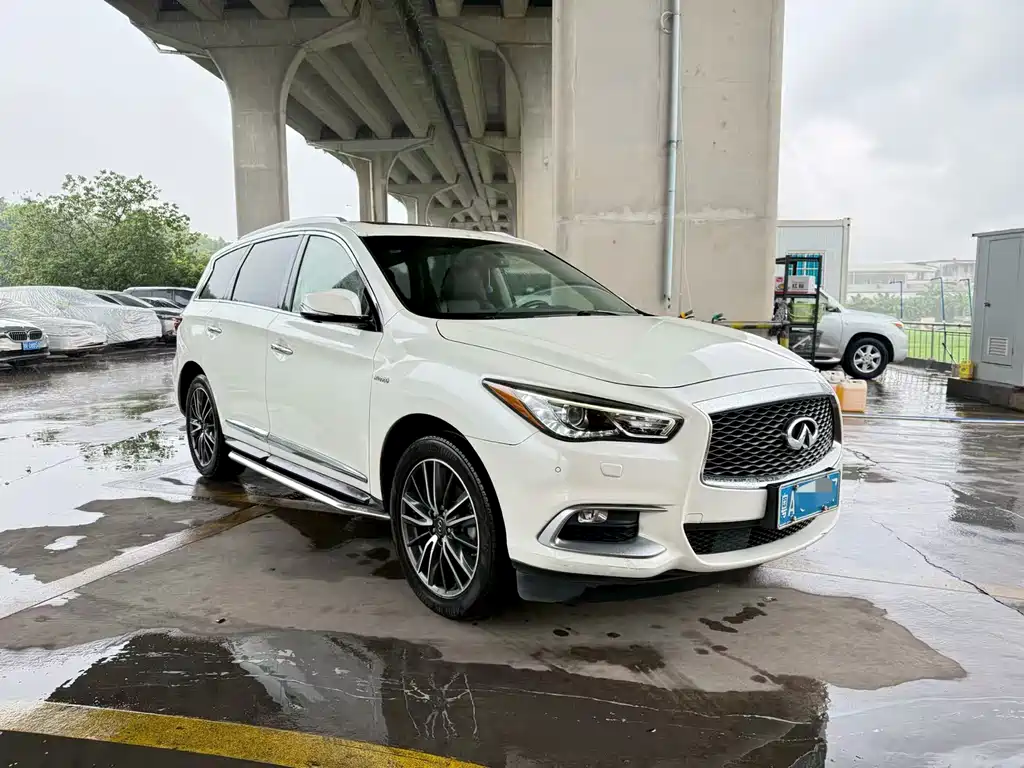 Infiniti QX60 2017 — фото 2