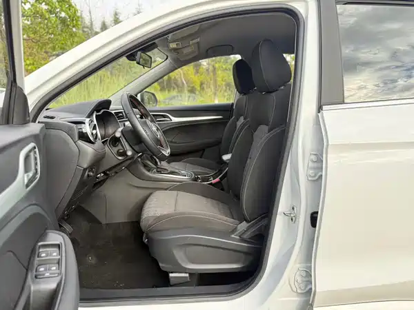 MG ZS 2022