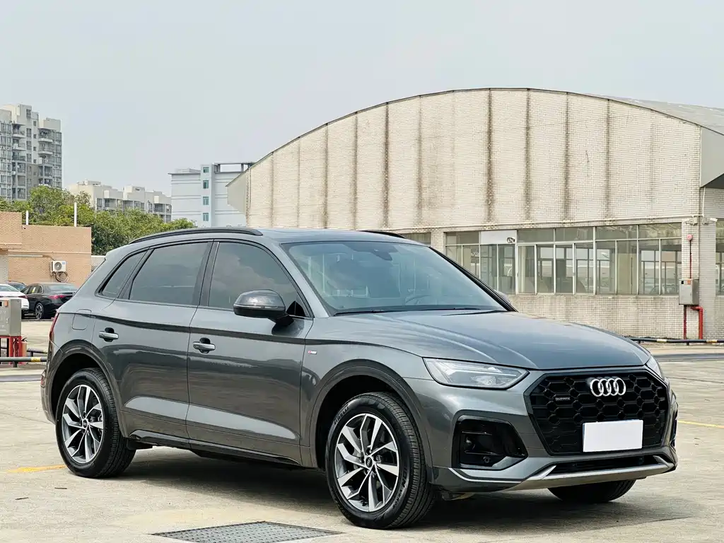 Audi Q5L 2023 — фото 3