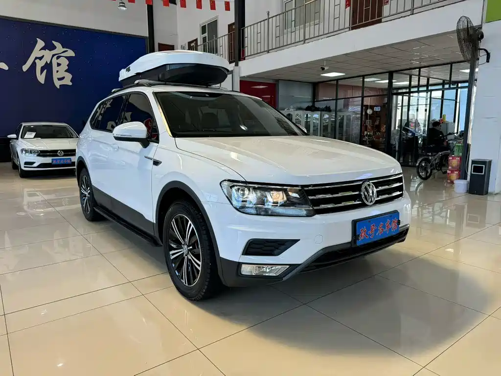 Volkswagen Tiguan L 2019 — фото 3