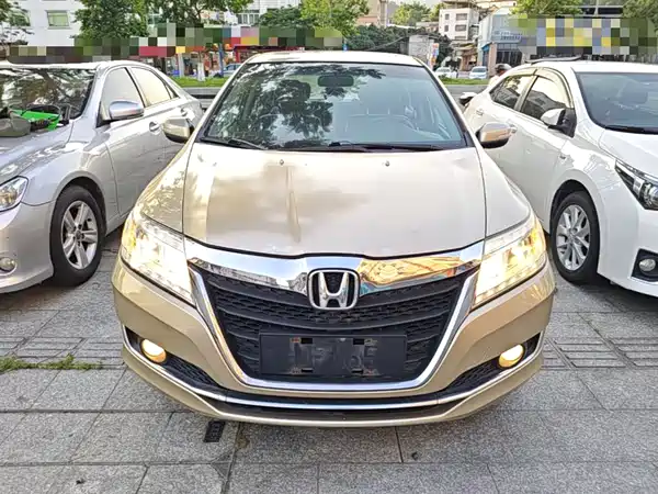 Honda Crider 2016