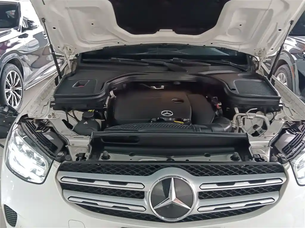 Mercedes-Benz GLC 2021 — фото 20
