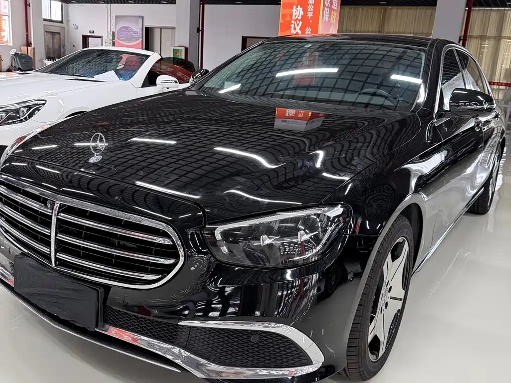 Mercedes-Benz E-Class 2021