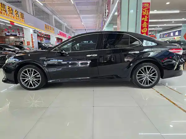 Toyota Camry 2022