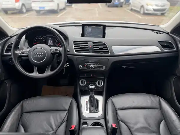 Audi Q3 2016