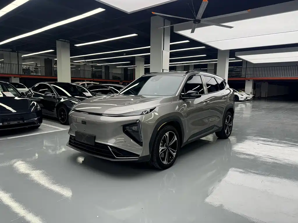 Geely Galaxy L7 2025 — фото 1