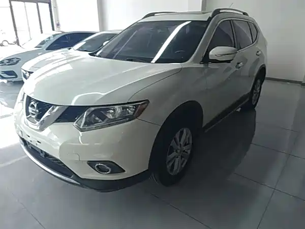 Nissan X-Trail 2014
