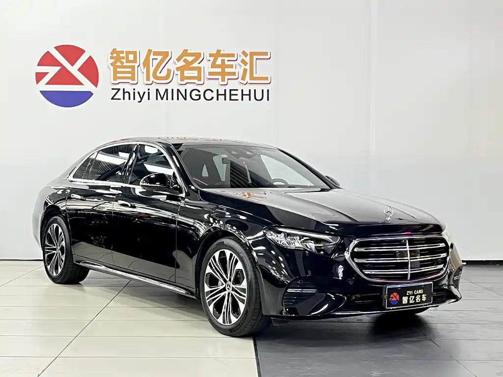Mercedes-Benz E-Class 2025