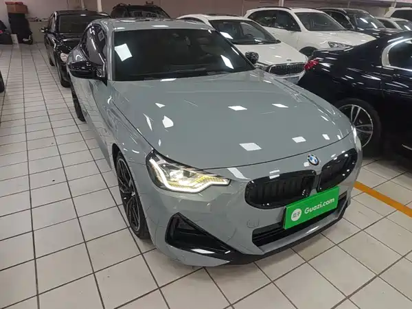 BMW M240i 2026