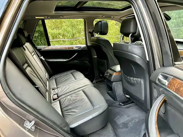 BMW X5 2011