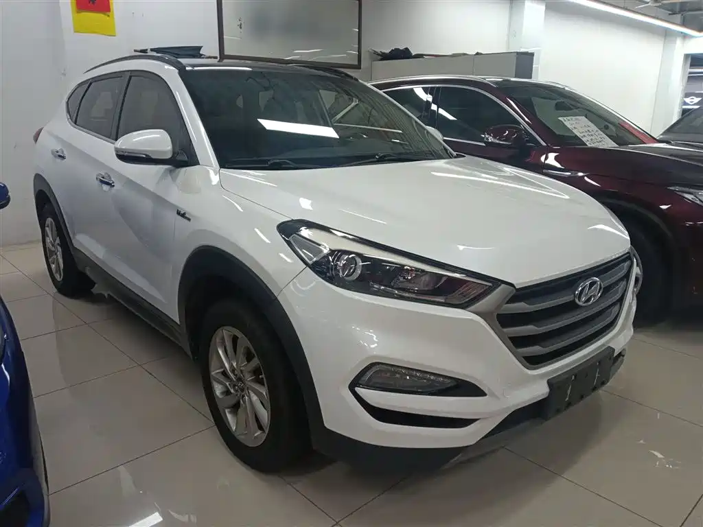 Hyundai Tucson 2017 — фото 22