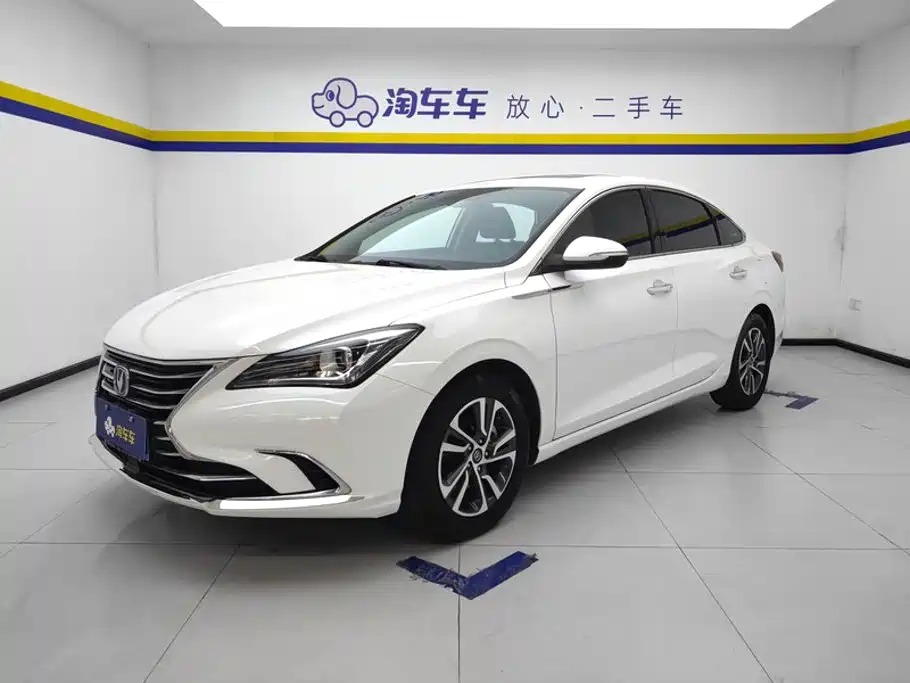 Changan Eado 2019 — фото 1