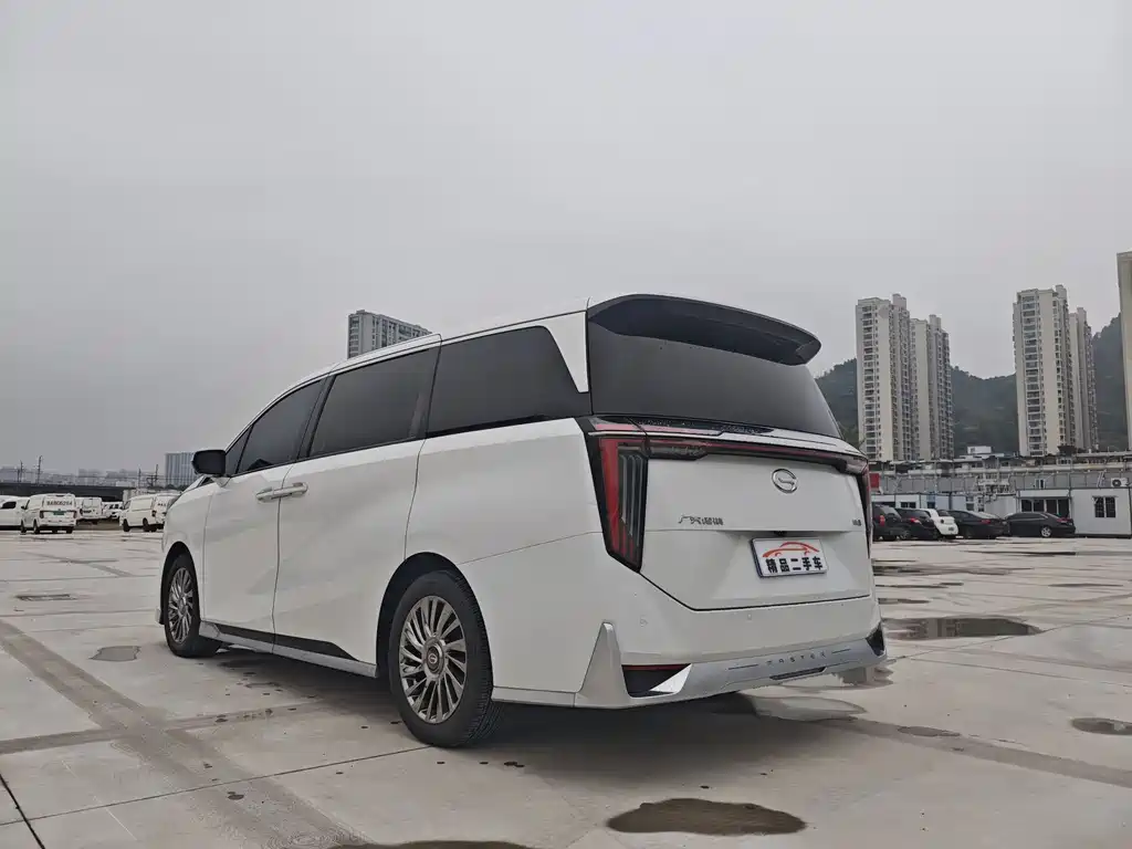 GAC Motor Trumpchi M8 2023 — фото 5