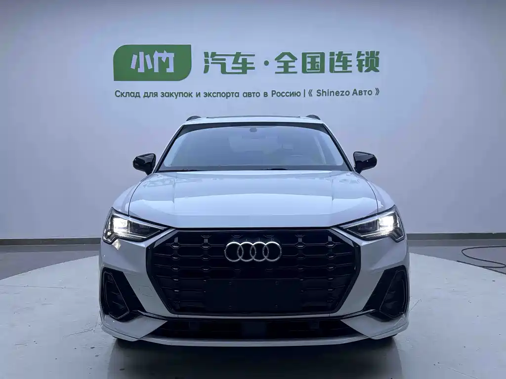 Audi Q3 2023 — фото 2