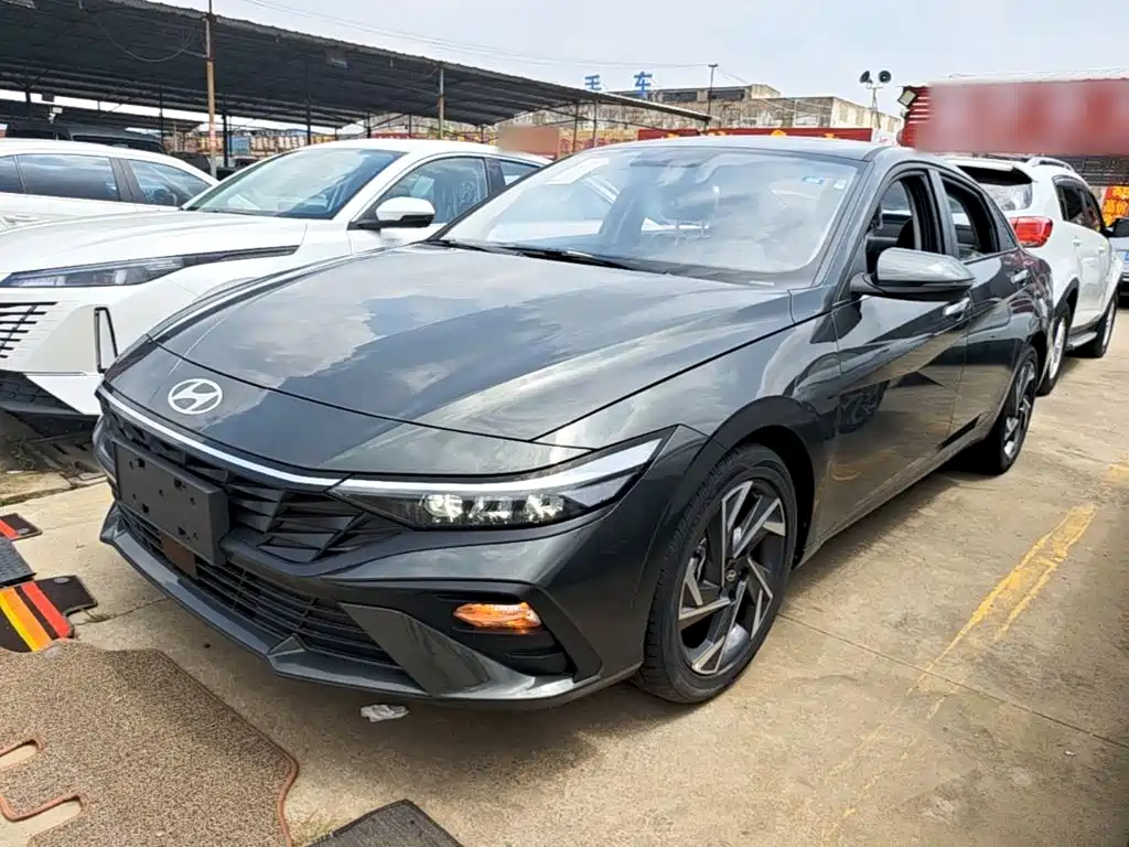 Hyundai Elantra 2026