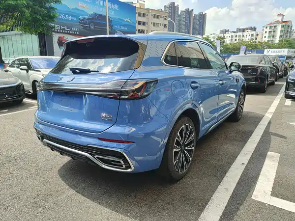 Hongqi HS5 2023