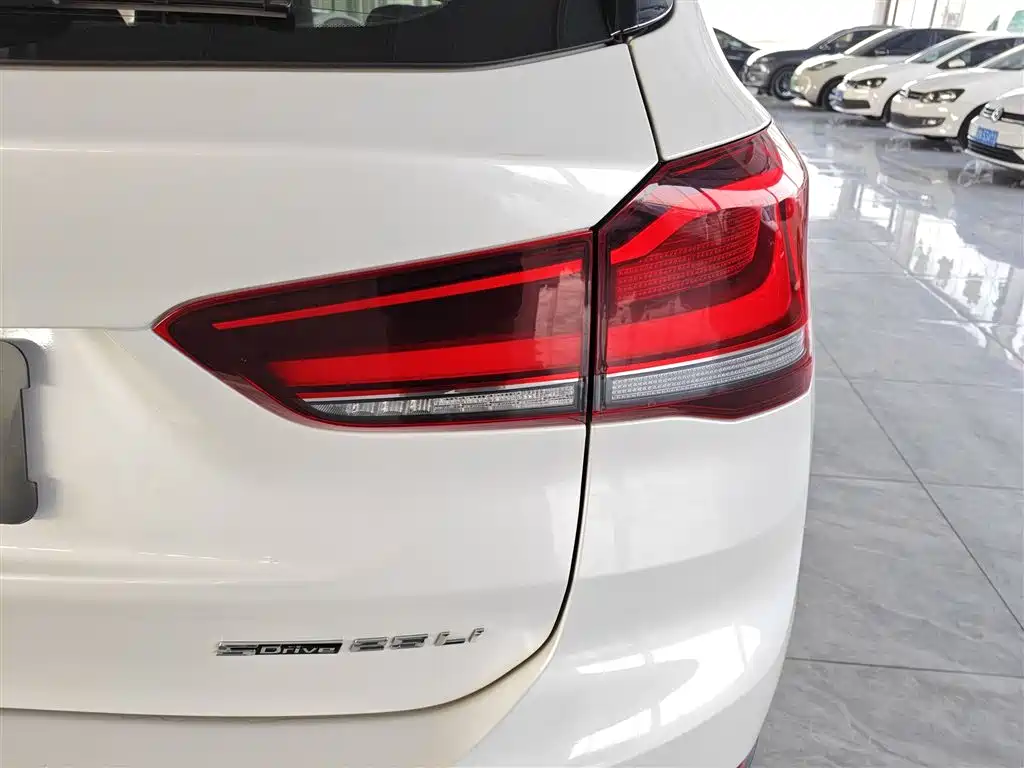BMW X1 2023 — фото 19