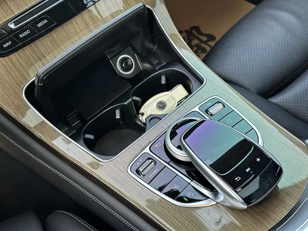 Mercedes-Benz GLC Coupe 2018 — фото 13