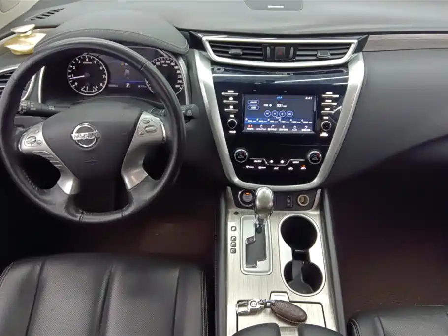 Nissan Murano 2018 — фото 12