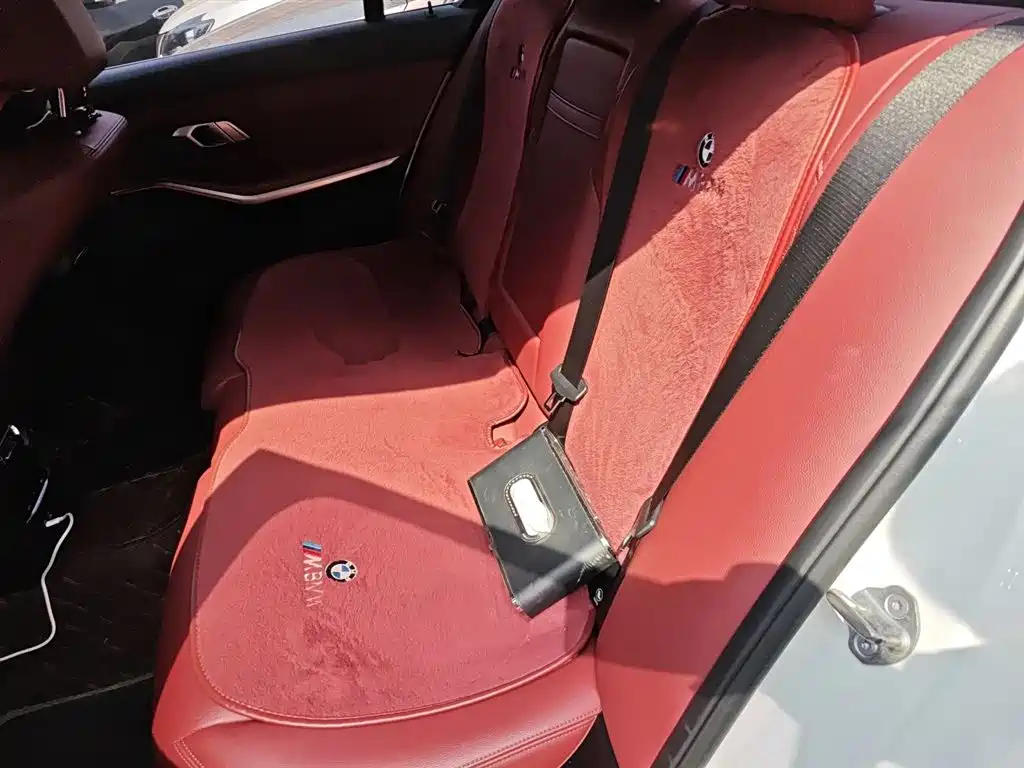 BMW 3 Series 2022 — фото 13