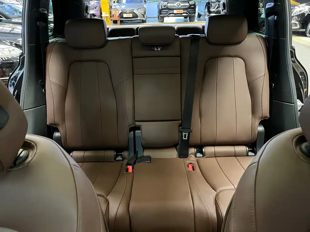 Mercedes-Benz GLB 2023 — фото 10