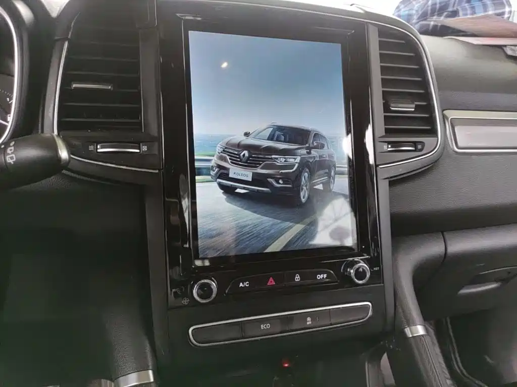Renault Koleos 2018 — фото 13