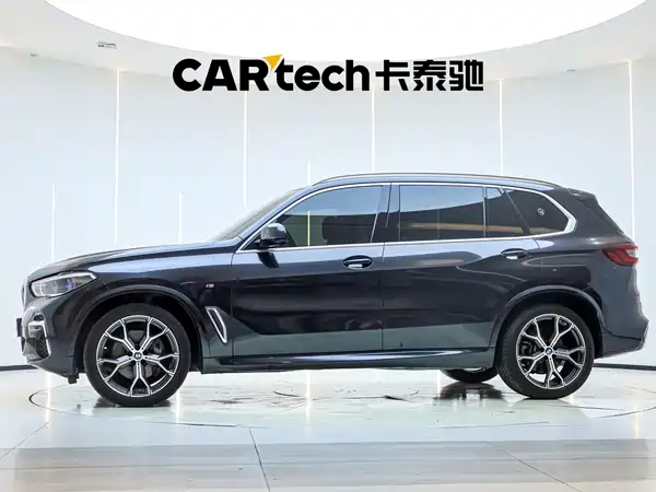 BMW X5 2022