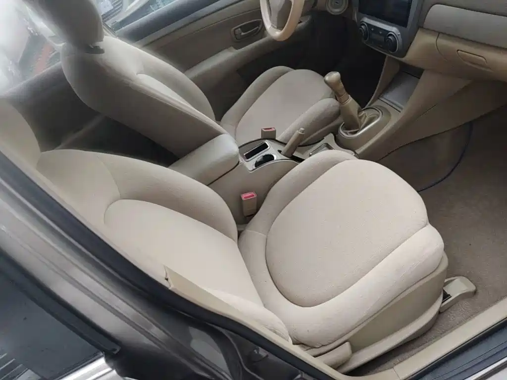 Nissan Sylphy 2014 — фото 25