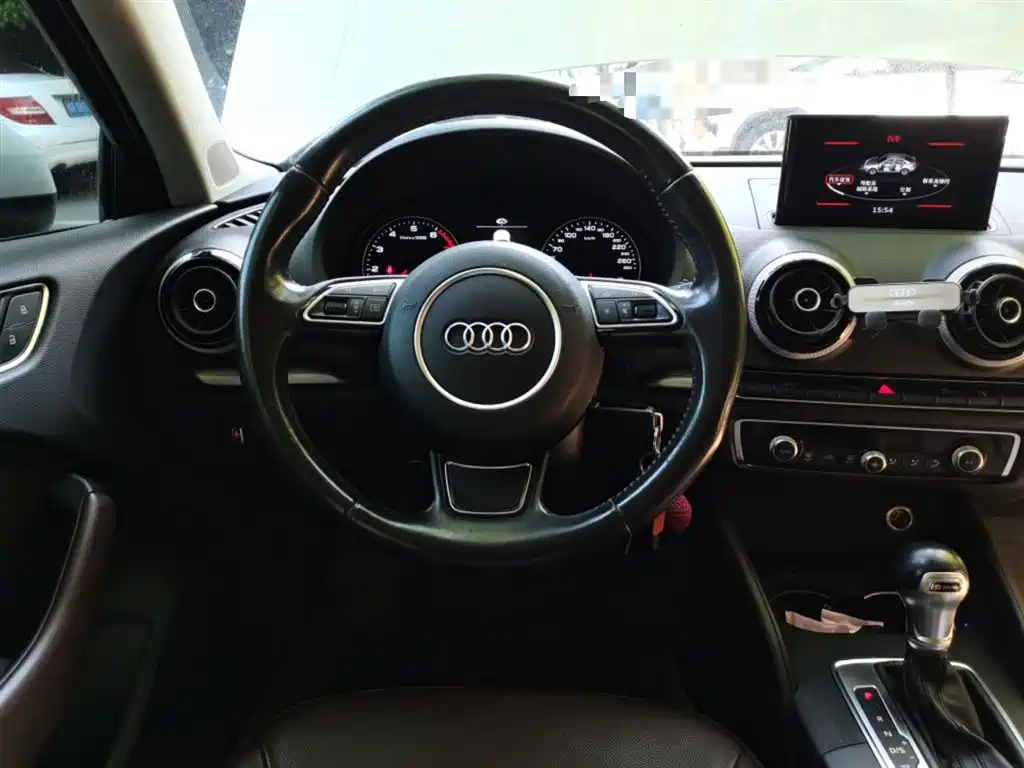 Audi A3 2015 — фото 3