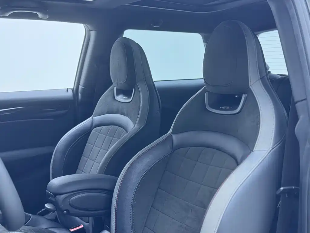 MINI JCW 2022 — фото 13