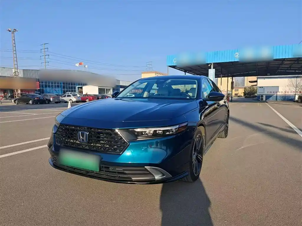 Honda Accord New Energy 2023 — фото 1