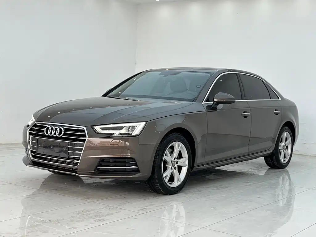 Audi A4L 2018 — фото 3
