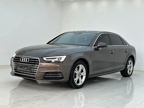 Audi A4L 2018