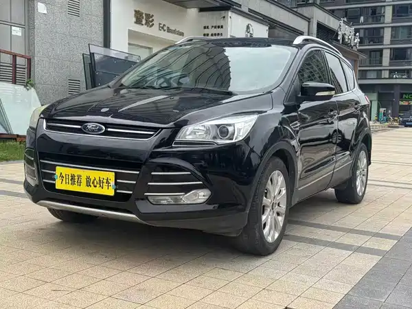Ford Kuga 2015