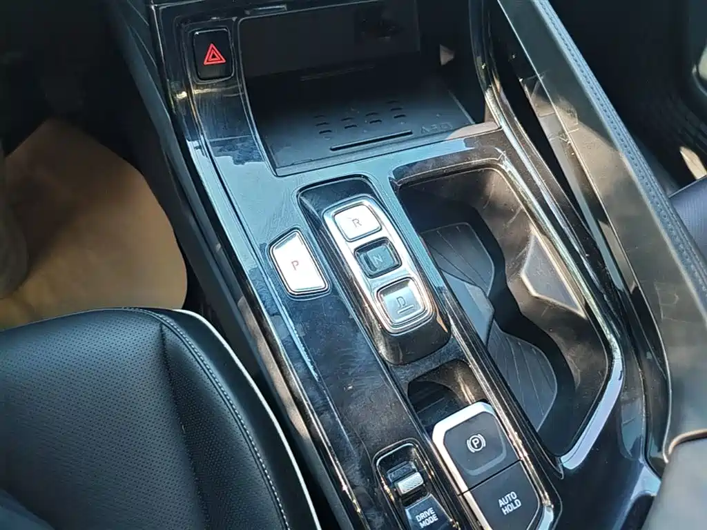 Hyundai Custo 2023 — фото 14