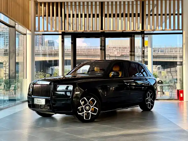 Rolls-Royce Cullinan 2024