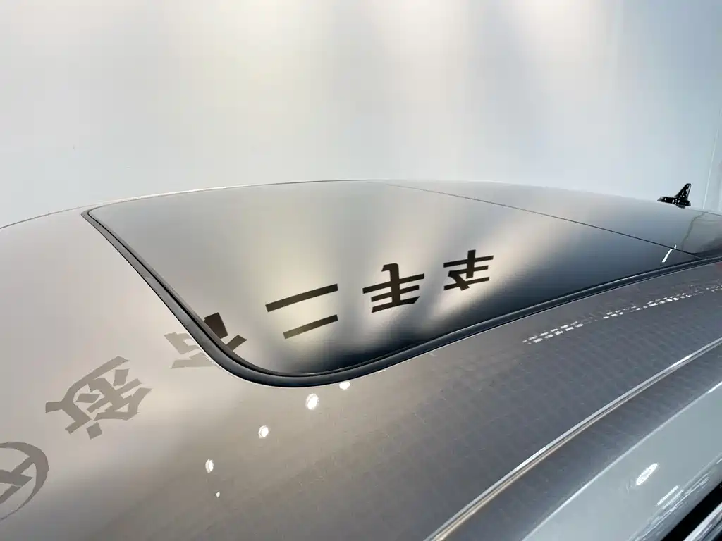 Volkswagen Sagitar 2023 — фото 10