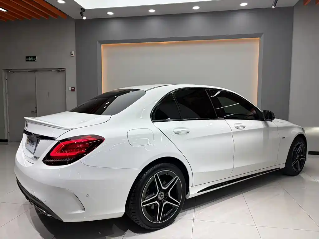 Mercedes-Benz C-Class 2021 — фото 4