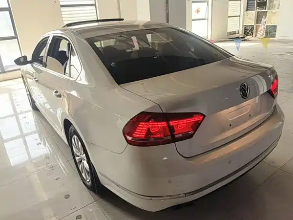 Volkswagen Passat 2015