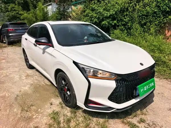 Dongfeng Yixuan 2022